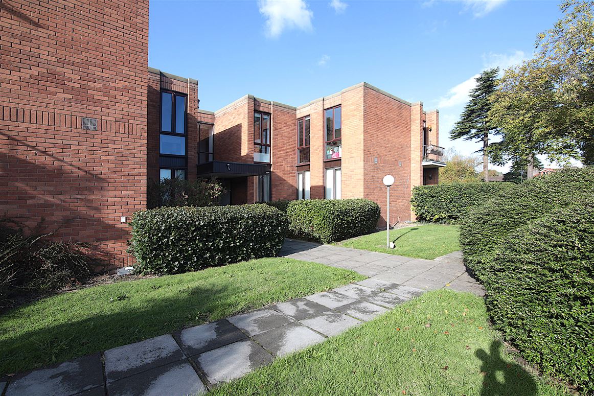 2  Venetian Hall, Howth Road, Killester,   Dublin 5