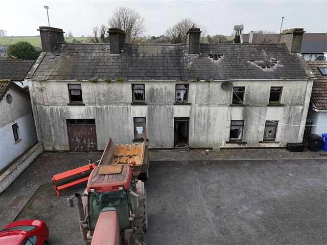 Residence On C. 0.60 Acres, Ballinagare Village, County Roscommon
