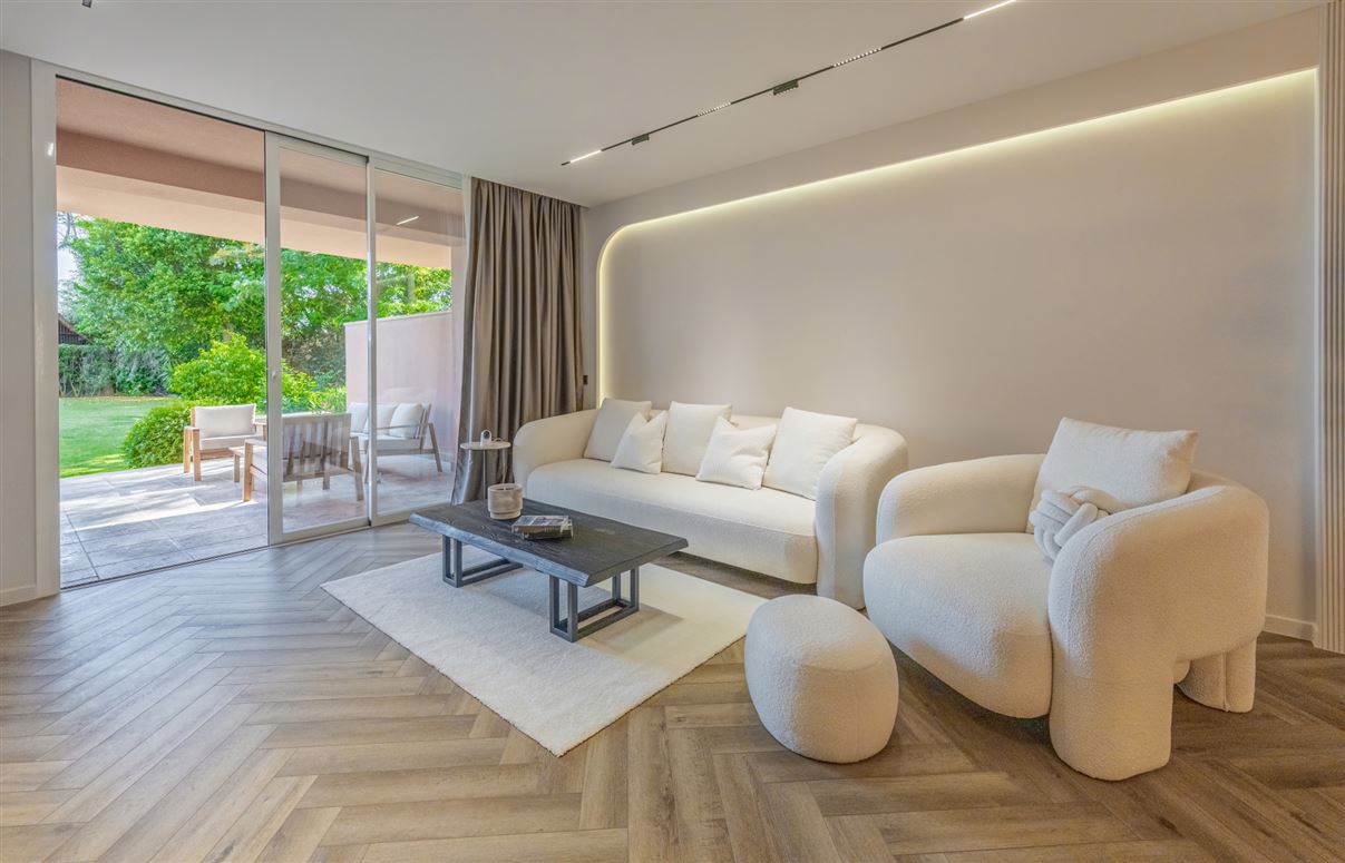 {name:Malaga, codeiso:MA}, Marbella, Nueva Andalucia, Magna Marbella, Spain - COSTA-01025P