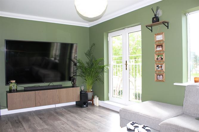 163 The Boulevard Mount Eustace , Tyrrelstown, Dublin 15