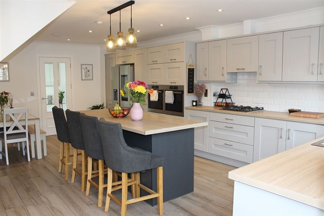 163 The Boulevard Mount Eustace , Tyrrelstown, Dublin 15