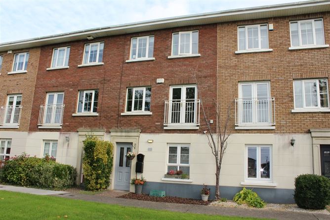 163 The Boulevard Mount Eustace , Tyrrelstown, Dublin 15