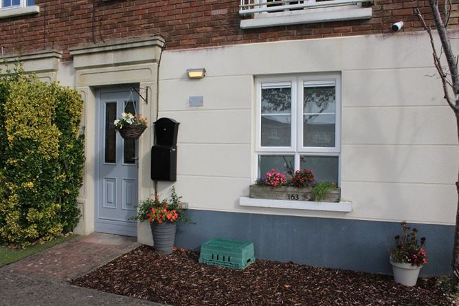163 The Boulevard Mount Eustace , Tyrrelstown, Dublin 15