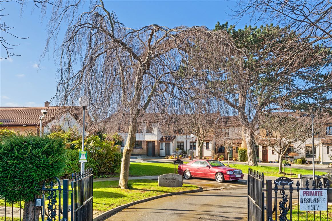24 Arkendale Woods, Arkendale Road, Glenageary, Co. Dublin