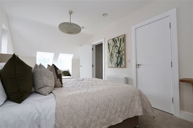 Photo 27 of 34 — Four Bedroom Homes, Fionnan Mor, Coosan, Athlone, Co. Westmeath