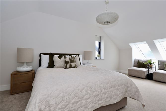Photo 29 of 34 — Four Bedroom Homes, Fionnan Mor, Coosan, Athlone, Co. Westmeath