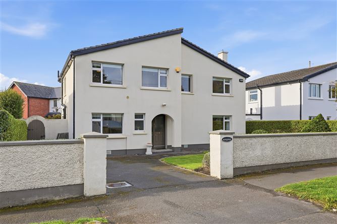 "Dunlewey" 2 Staion Road, Sutton, Dublin 13