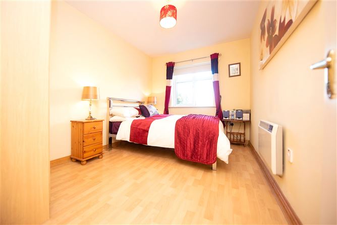 82 Garran Ard, Doughiska, Galway
