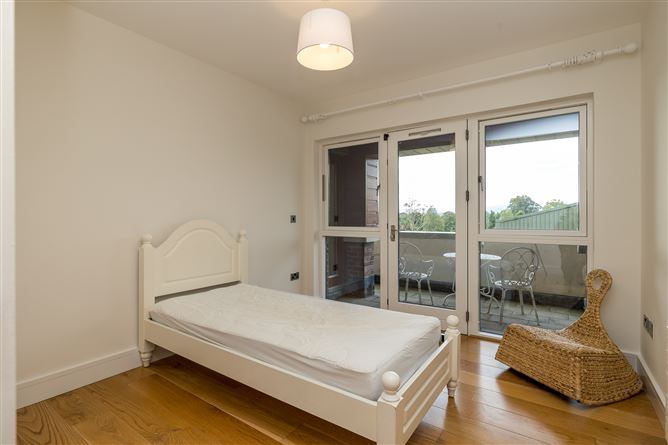 11 Somerton, Castleknock Golf & Country Club, Castleknock, Dublin 15