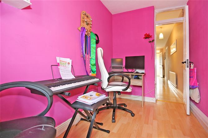 9 Lee Park, Shannon, Co. Clare