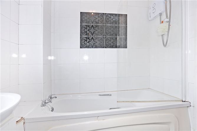 9 Lee Park, Shannon, Co. Clare