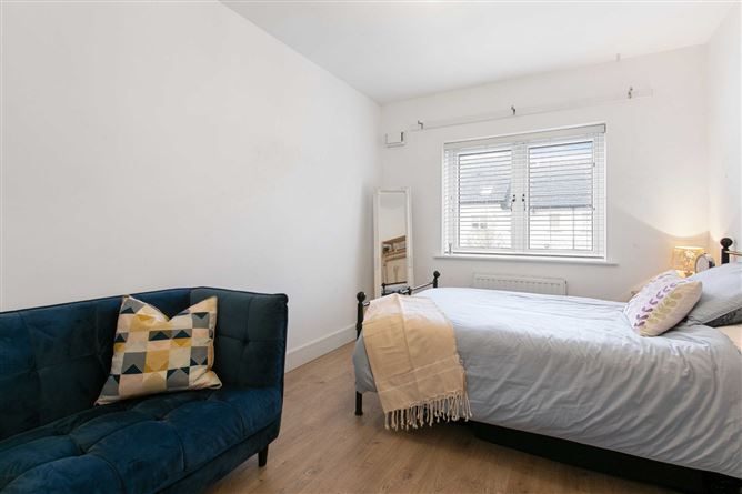 28 Shackleton Crescent, Lucan, Co. Dublin