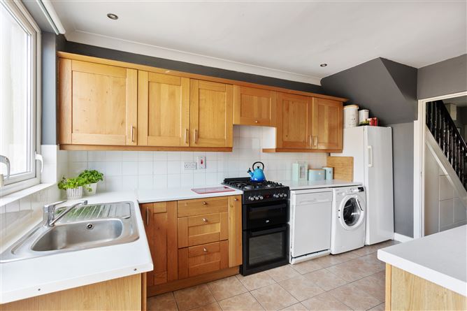 86 Broadford Lawn, Ballinteer, Dublin 16