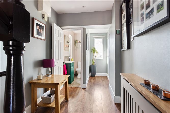 86 Broadford Lawn, Ballinteer, Dublin 16