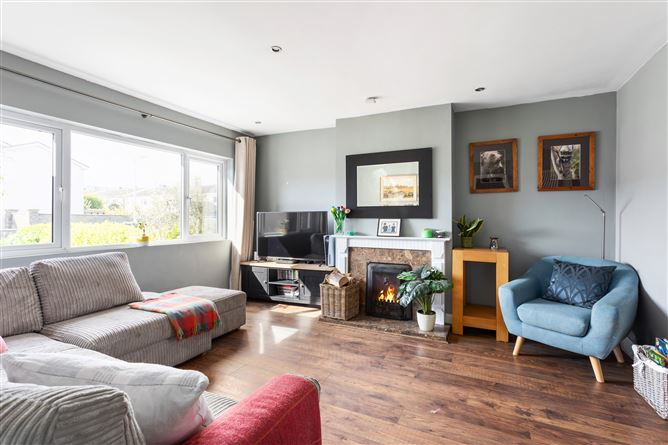 86 Broadford Lawn, Ballinteer, Dublin 16