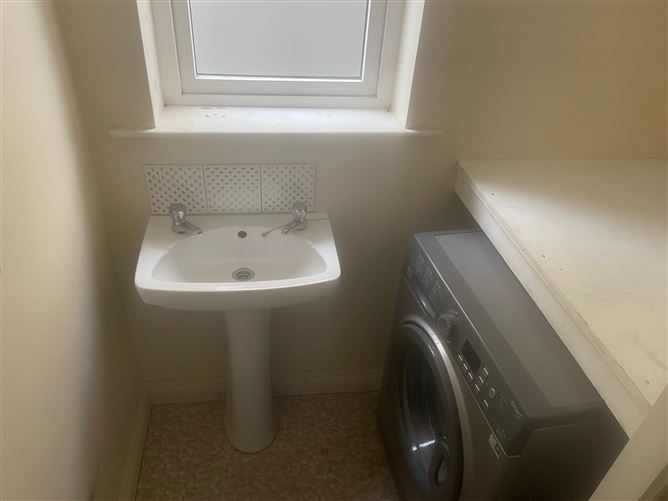 8 Pairc Na Nean, Rathcormac, Cork