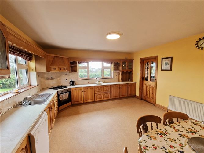 Cree Village, Kilrush, Co. Clare