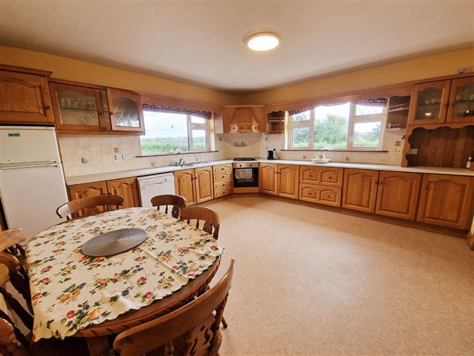Cree Village, Kilrush, Co. Clare