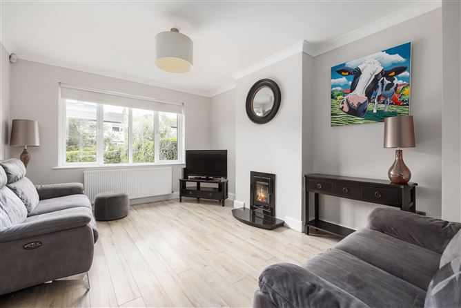 https://photos-a.propertyimages.ie/media/5/4/1/4948145/b75a905d-22ab-42ee-9a47-dc4af5ddf650_l.jpg