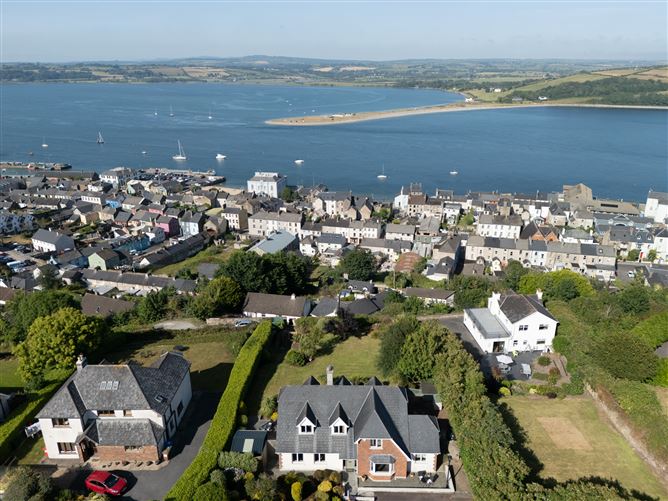 https://photos-a.propertyimages.ie/media/5/4/1/4950145/886a5768-7ea2-4417-b49f-a61e88d968bb_l.jpg