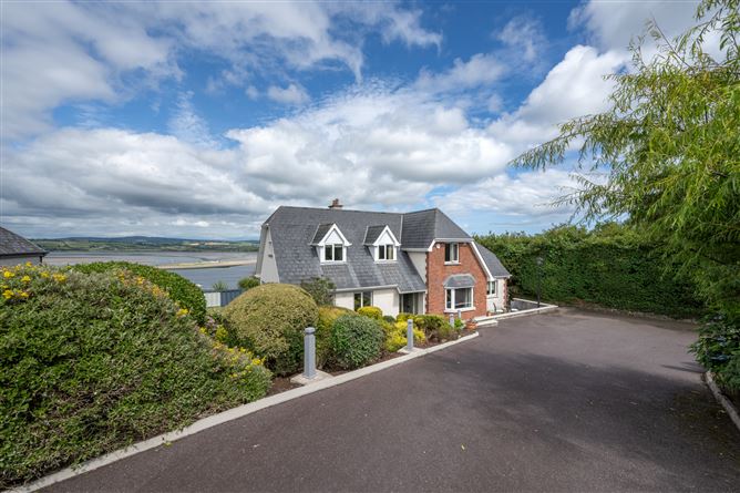 https://photos-a.propertyimages.ie/media/5/4/1/4950145/886a5768-7ea2-4417-b49f-a61e88d968bb_l.jpg
