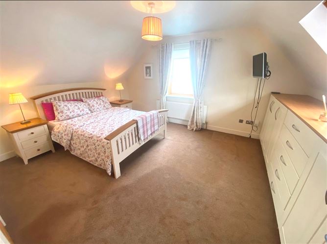 Chapelwood View, Hollystown, Dublin 15