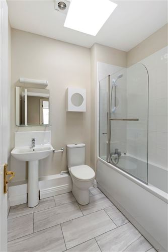 Photo 8 of 10 — 169 Hampton Square, Navan Road, Dublin 7