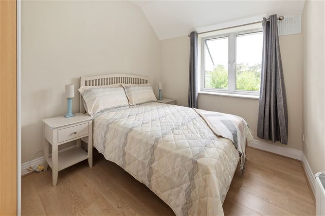 Photo 7 of 10 — 169 Hampton Square, Navan Road, Dublin 7