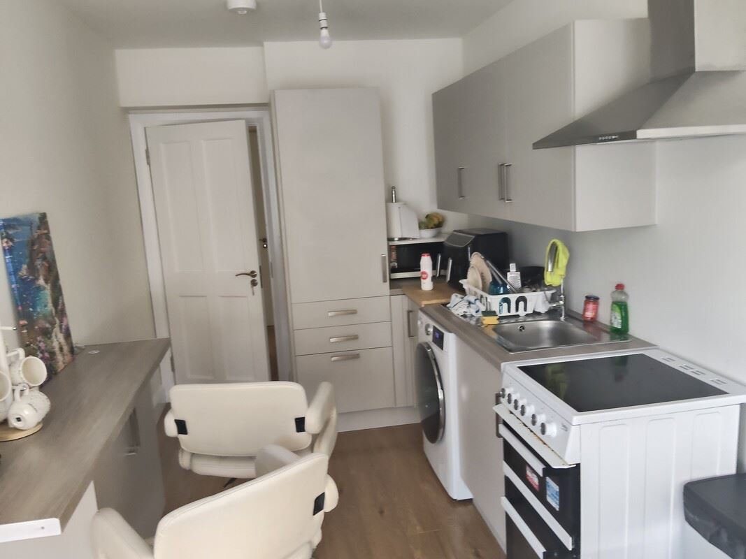 Bright Twin Studio Available, Dublin 5, Dublin