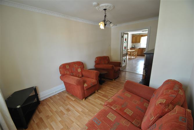17 Limerick Street, Roscrea, Co. Tipperary