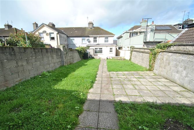 17 Limerick Street, Roscrea, Co. Tipperary