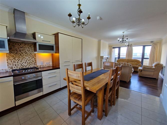 12 Silverbridge Court, Knock Road, Claremorris, Co. Mayo