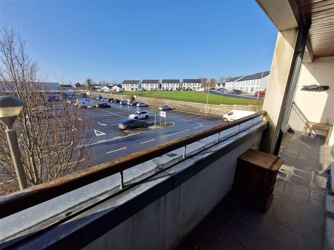 12 Silverbridge Court, Knock Road, Claremorris, Co. Mayo