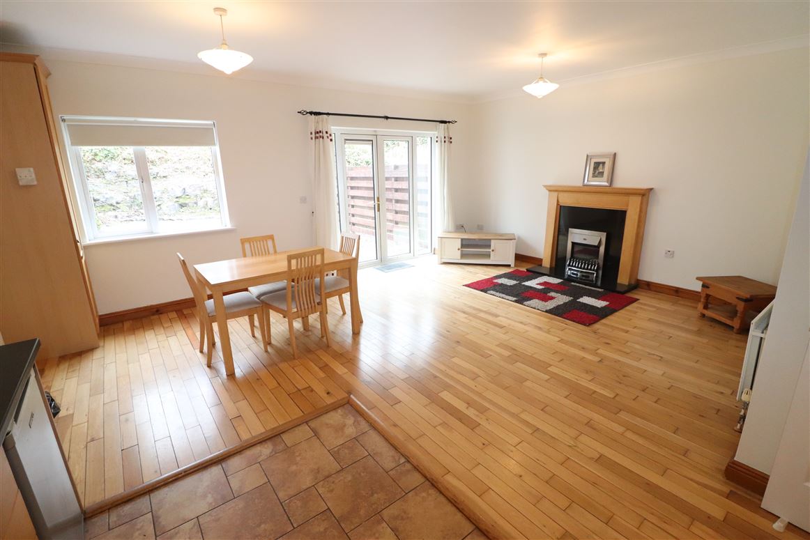 27 Cluain Dara Court, Clonmacken, Ennis Road, Limerick