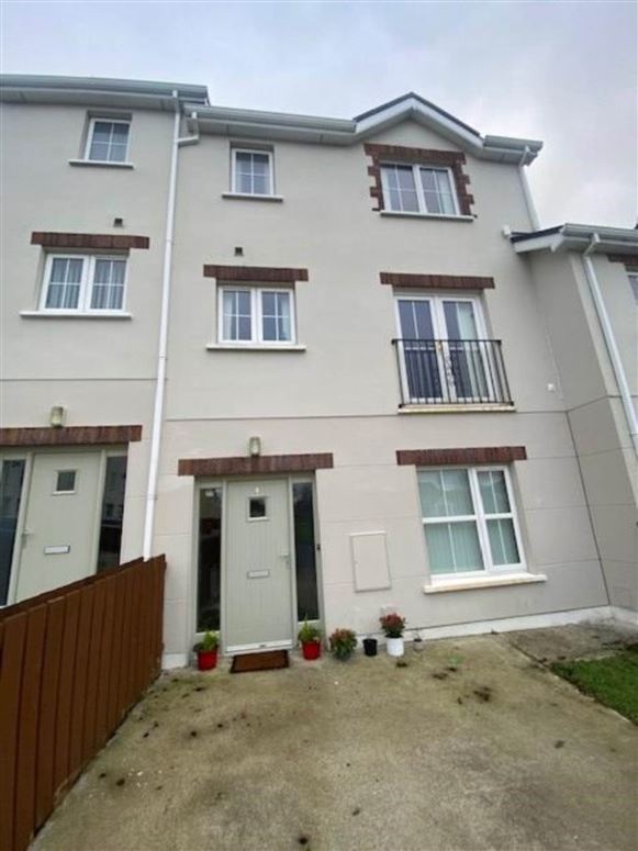 32 Stewarts Court, Lennon Grove, Ramelton, County Donegal