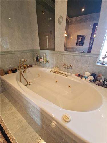 Kiltabbey House, Furbo, Galway