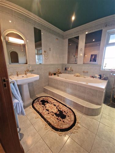 Kiltabbey House, Furbo, Galway