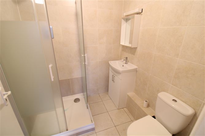 6 Whatley Hall, Clonee,   Dublin 15