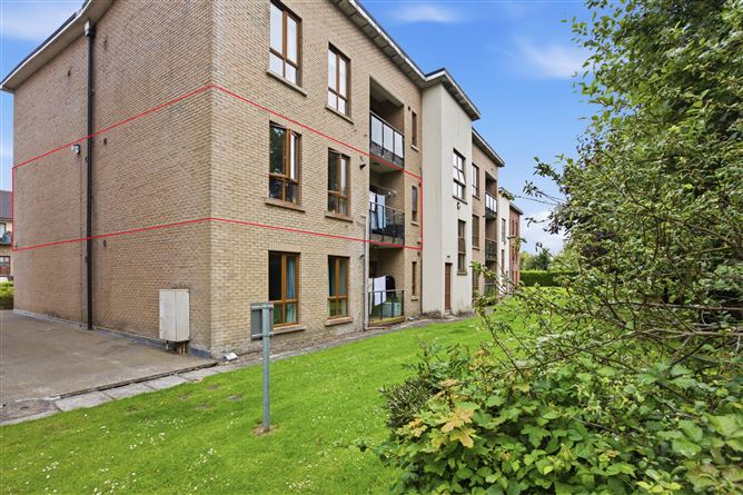 https://photos-a.propertyimages.ie/media/5/4/2/5003245/a72b4586-38f7-4e44-8e04-1ce17fb8631a_l.jpg