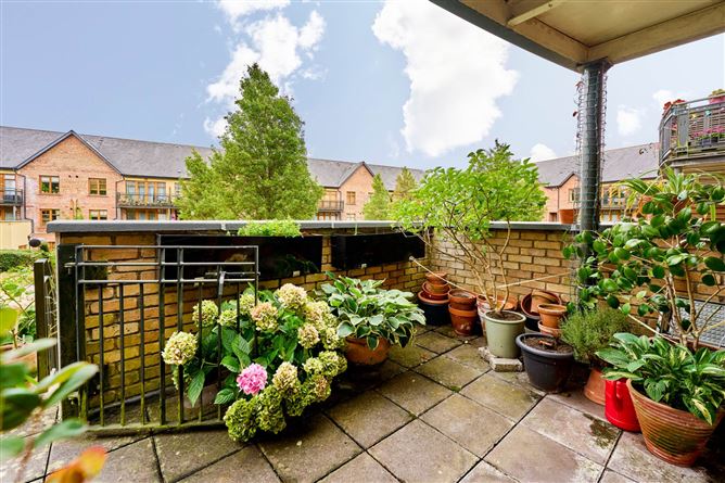 Photo 12 of 15 — 58 Woodbrook Crescent, Dublin 15