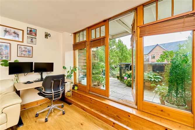 58 Woodbrook Crescent, Dublin 15