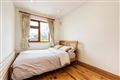 1a Ailesbury Grove