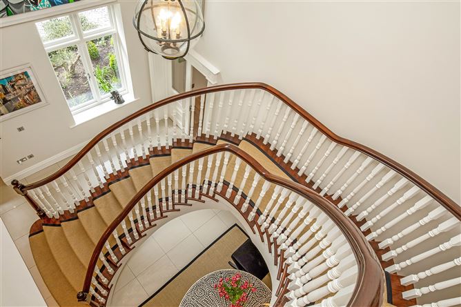 Mart Lane, Foxrock, Dublin 18
