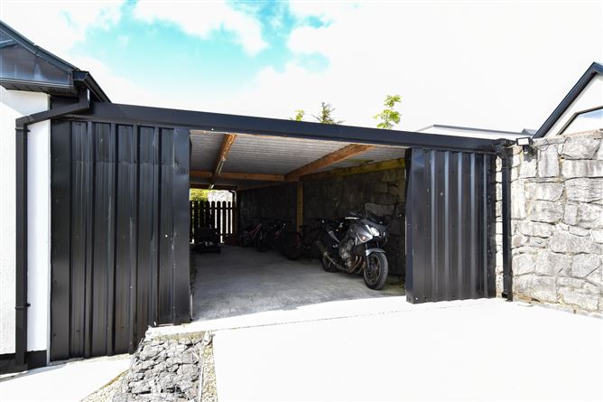 Redwoods, Lisheenkyle East, Oranmore, Co. Galway