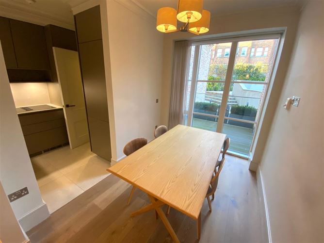 1 Deerfield Lodge, SPAFIELD TERRACE, Merrion, Dublin 4