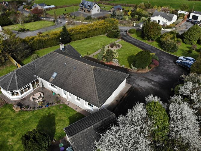 White Oaks, Lahardane, Whitescross, Cork