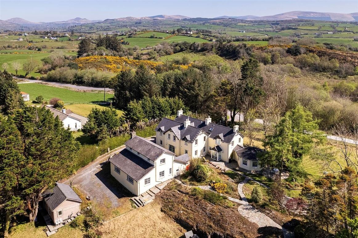 'Two Trees' & 'The Barn', Dromkeal, Ballylickey, Co. Cork
