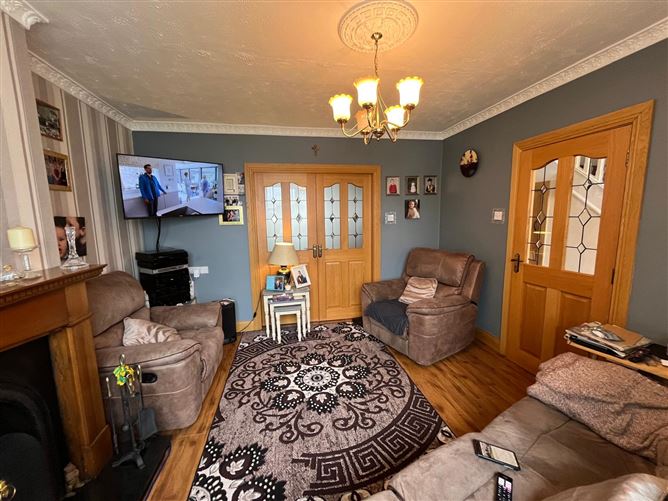 11 St. Eunan's Terrace, Raphoe, Donegal