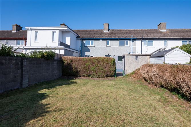 Photo 18 of 25 — 52 Marian Park, Baldoyle, Dublin 13