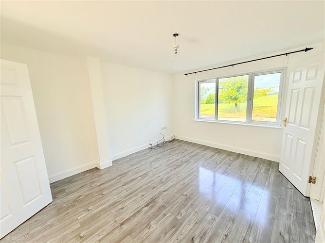 21 Pembroke Crescent, Pembroke Wood Passage West Cork, Passage West, Cork